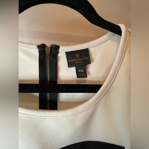 Worthington Petite XL peplum-like camisole Top - Picture 3 of 5